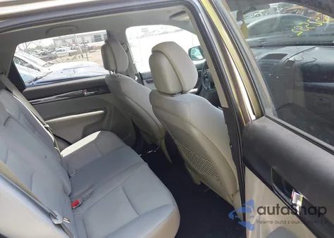 2011 Kia Sorento Lx V6 z USA, uszkodzony, nr VIN 5XYKTDA27BG095984